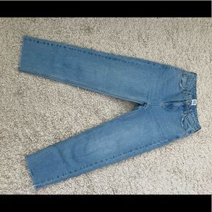 URBAN OUTFITTERS BDG high waisted straight leg jeans